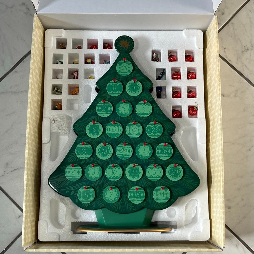 Hallmark 2005 "Christmas At Last!" Countdown Advent Calendar Tree Mini Ornaments